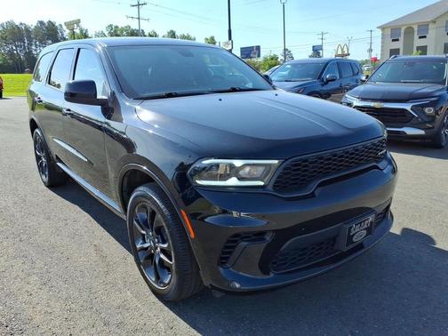 DB Black Clearcoat 2026 Dodge Durango GT