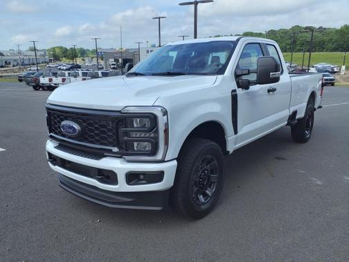 2025 Ford F-350 XL