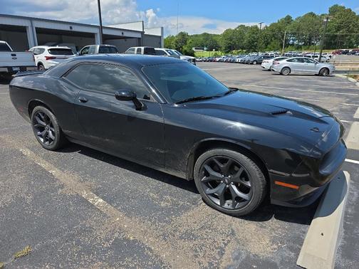 2020 Dodge Challenger SXT