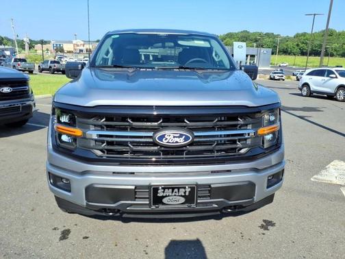 Iconic Silver Metallic 2026 Ford F-150 XLT