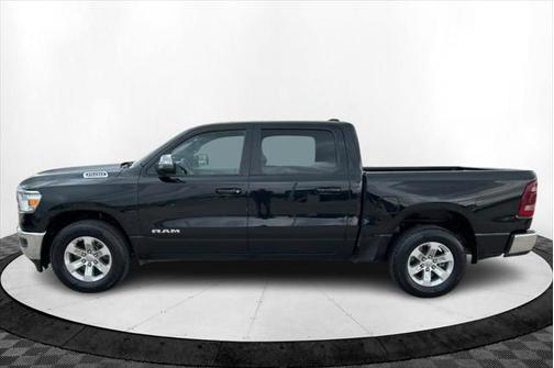 2024 RAM 1500 Laramie Crew Cab 4x4 57' Box