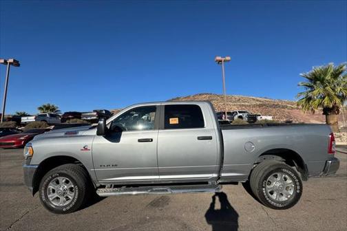 2024 RAM 2500 Big Horn Crew Cab 4x4 64' Box