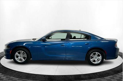 2022 Dodge Charger SXT RWD