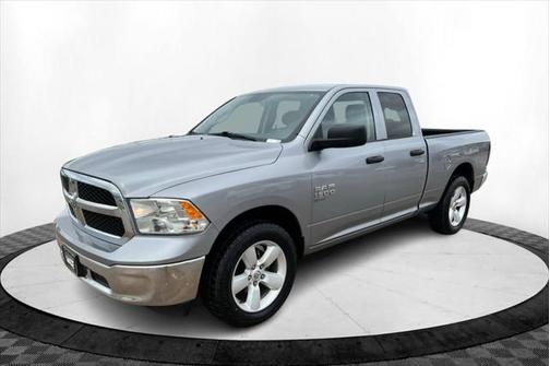 2024 RAM 1500 Classic SLT Quad Cab 4x4 64' Box