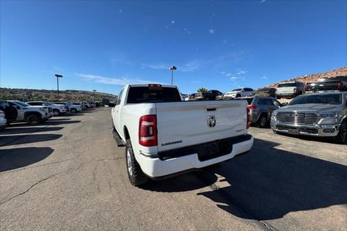 2024 RAM 2500 Laramie Crew Cab 4x4 64' Box