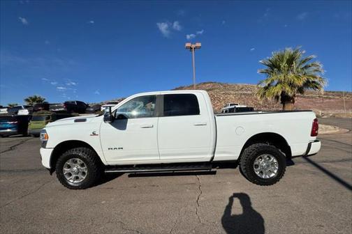 2024 RAM 2500 Laramie Crew Cab 4x4 64' Box