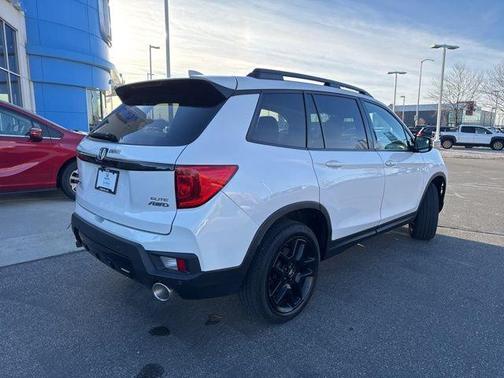 2023 Honda Passport AWD Elite