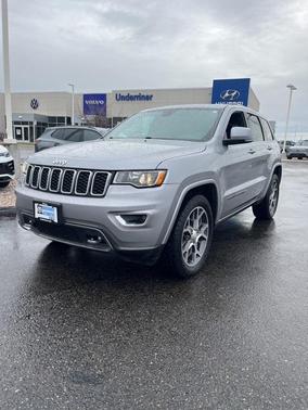 2018 Jeep Grand Cherokee Sterling Edition