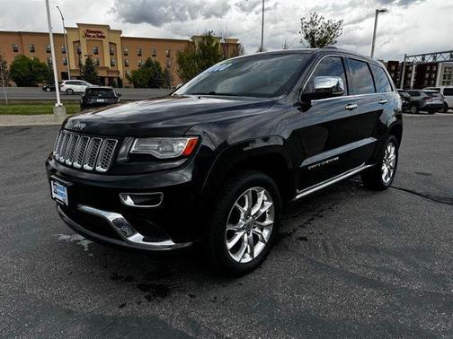 Brilliant Black Crystal Pearlcoat 2014 Jeep Grand Cherokee Summit