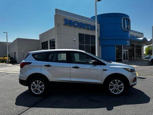 Ingot Silver Metallic 2019 Ford Escape S