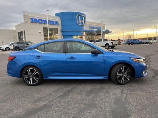 2022 Nissan Sentra SR