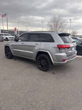 Billet Silver Metallic Clearcoat 2019 Jeep Grand Cherokee Altitude