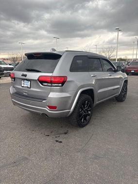 Billet Silver Metallic Clearcoat 2019 Jeep Grand Cherokee Altitude