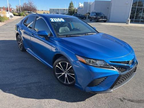 2019 Toyota Camry SE