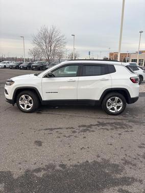 2023 Jeep Compass Latitude
