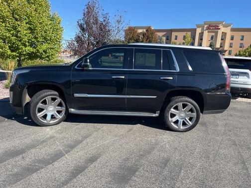 2016 Cadillac Escalade Luxury