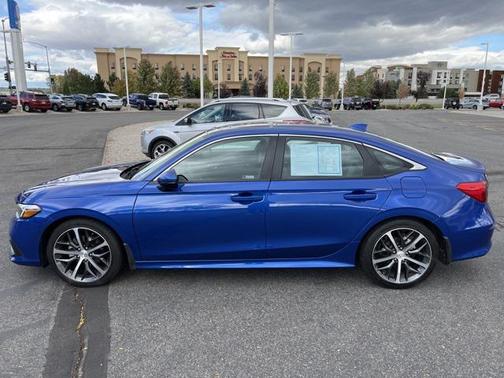 2022 Honda Civic Touring