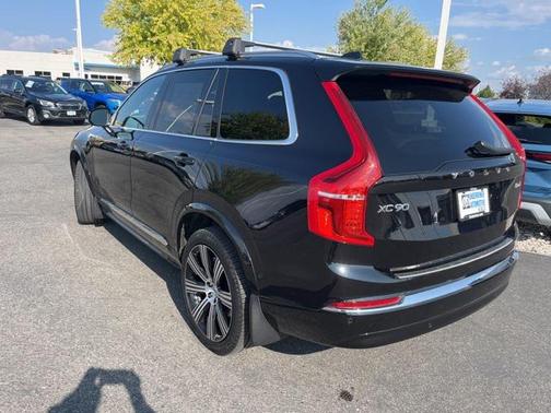 2024 Volvo XC90 B6 Ultimate Bright Theme 7-Seater