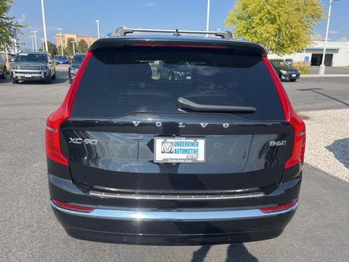 2024 Volvo XC90 B6 Ultimate Bright Theme 7-Seater