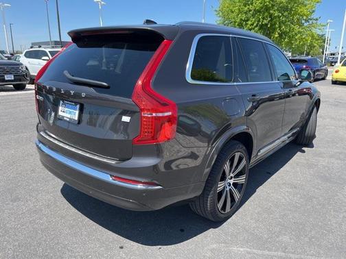 2024 Volvo XC90 Recharge Plug-In Hybrid T8 Core Bright Theme