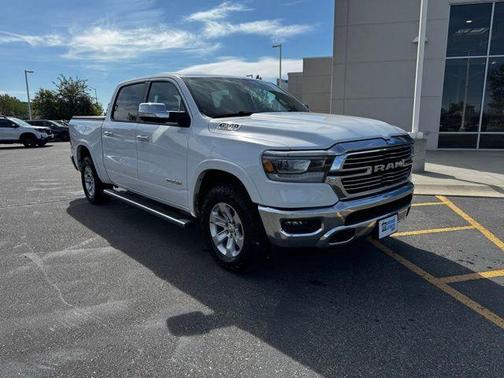Bright White Clearcoat 2021 RAM 1500 Laramie