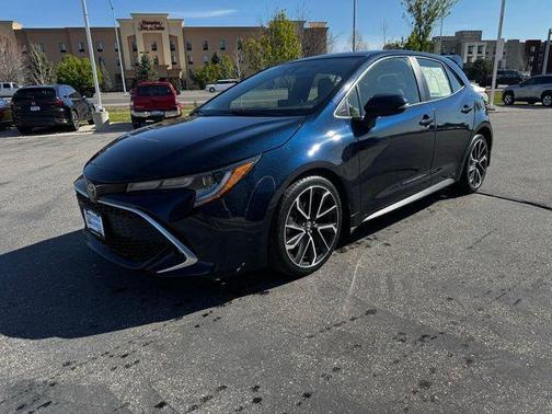 Galactic Aqua Mica 2022 Toyota Corolla XSE