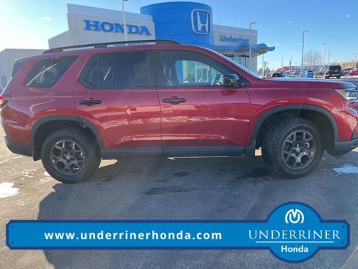 2023 Honda Pilot AWD TrailSport