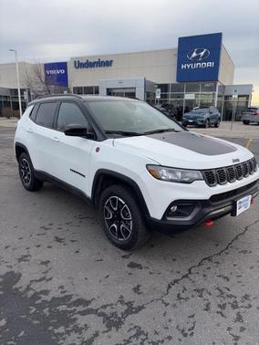 2024 Jeep Compass Trailhawk