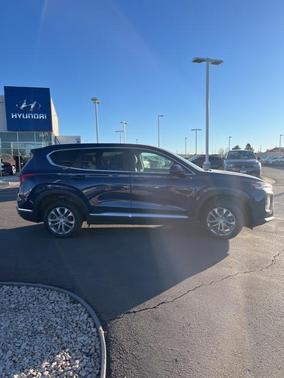 2020 Hyundai SANTA FE SE 2.4