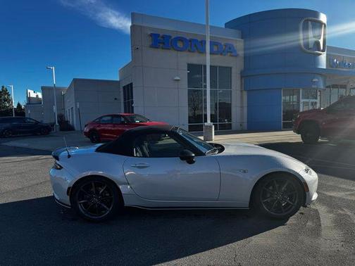 2017 Mazda MX-5 Miata Club
