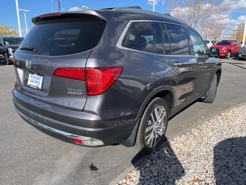 2018 Honda Pilot Touring