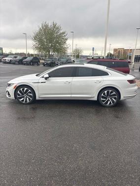 Oryx White Pearl 2022 Volkswagen Arteon 2.0T SEL R-Line 4MOTION