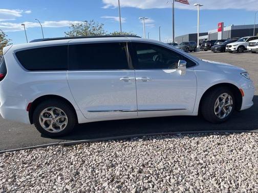 2021 Chrysler Pacifica Limited