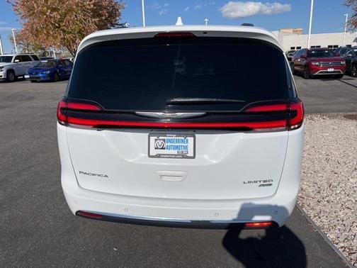 2021 Chrysler Pacifica Limited