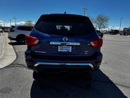 Caspian Blue Metallic 2020 Nissan Pathfinder SL 4WD