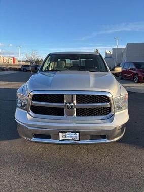 2016 RAM 1500 SLT