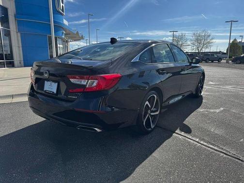 Crystal Black Pearl 2021 Honda Accord Sport 1.5T