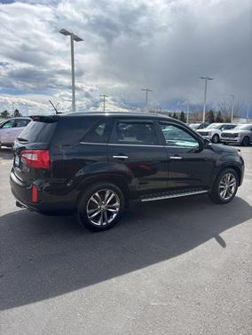 Ebony Black 2014 Kia Sorento SX