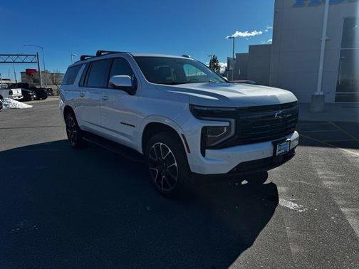 2025 Chevrolet Suburban RST