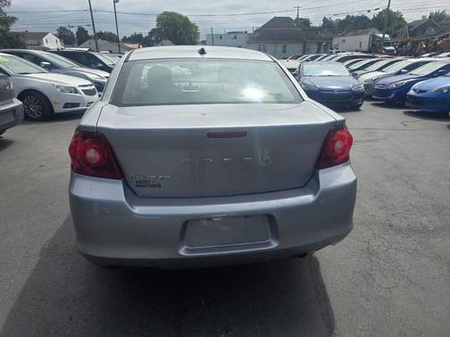 2013 Dodge Avenger SE