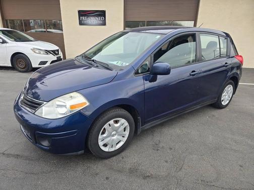 2012 Nissan Versa 1.8 SL