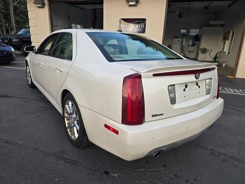 2006 Cadillac STS V8