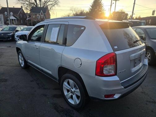 2011 Jeep Compass Sport