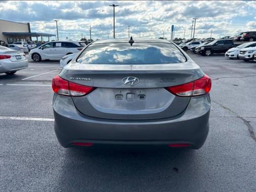 2013 Hyundai ELANTRA Limited