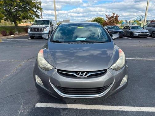 2013 Hyundai ELANTRA Limited