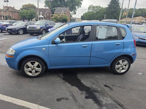 Maui Blue 2006 Chevrolet Aveo 5 LT