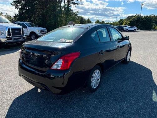 2015 Nissan Versa 1.6 S