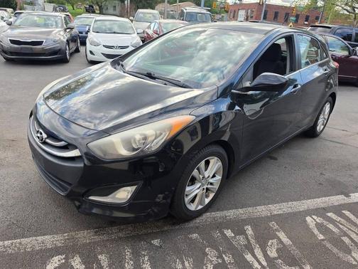 Black Noir Pearl 2014 Hyundai Elantra GT Base