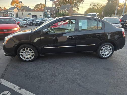 2010 Nissan Sentra 2.0 SR