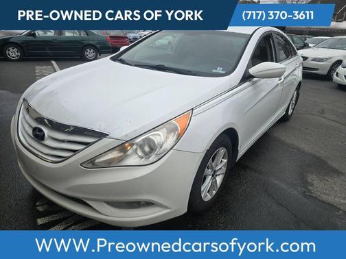 2013 Hyundai SONATA GLS